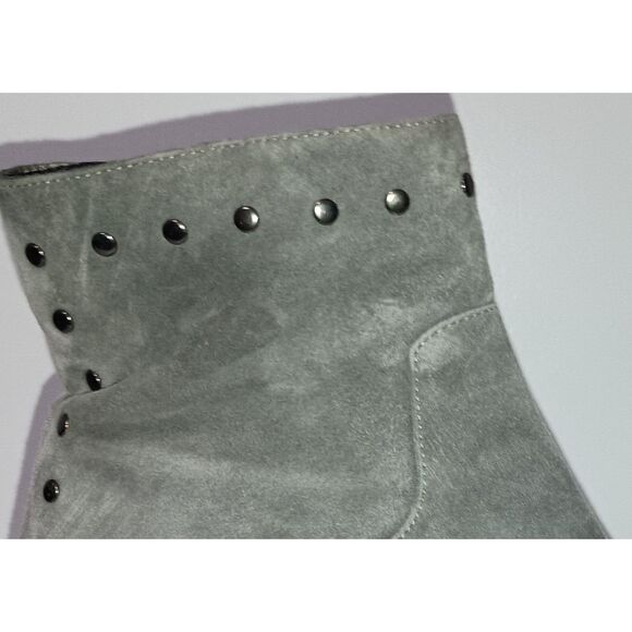 VANELI, Grey Block Heel Pull-On Ankle Boots, Woman Size 9.5 - Picture 3 of 7